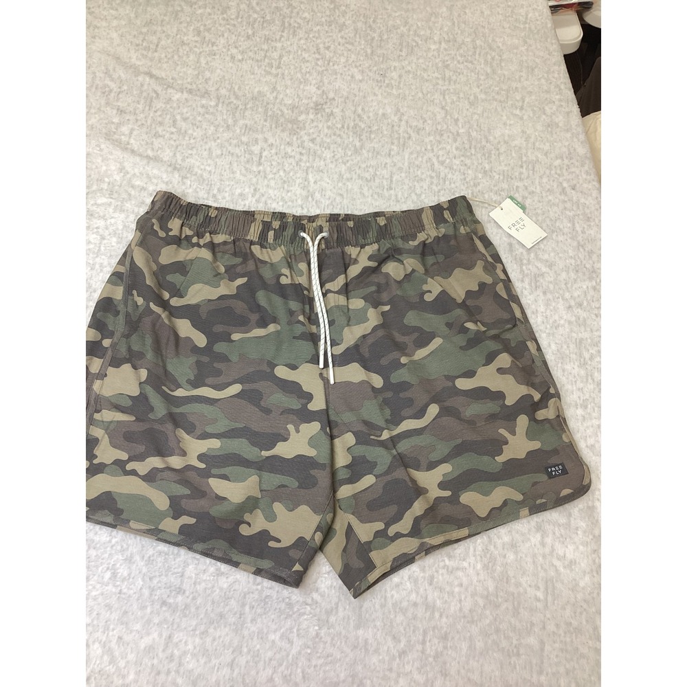 Free Fly Mens XXL Woodland Camo Reverb Perform Shorts UPF 40 Green Camouflage
